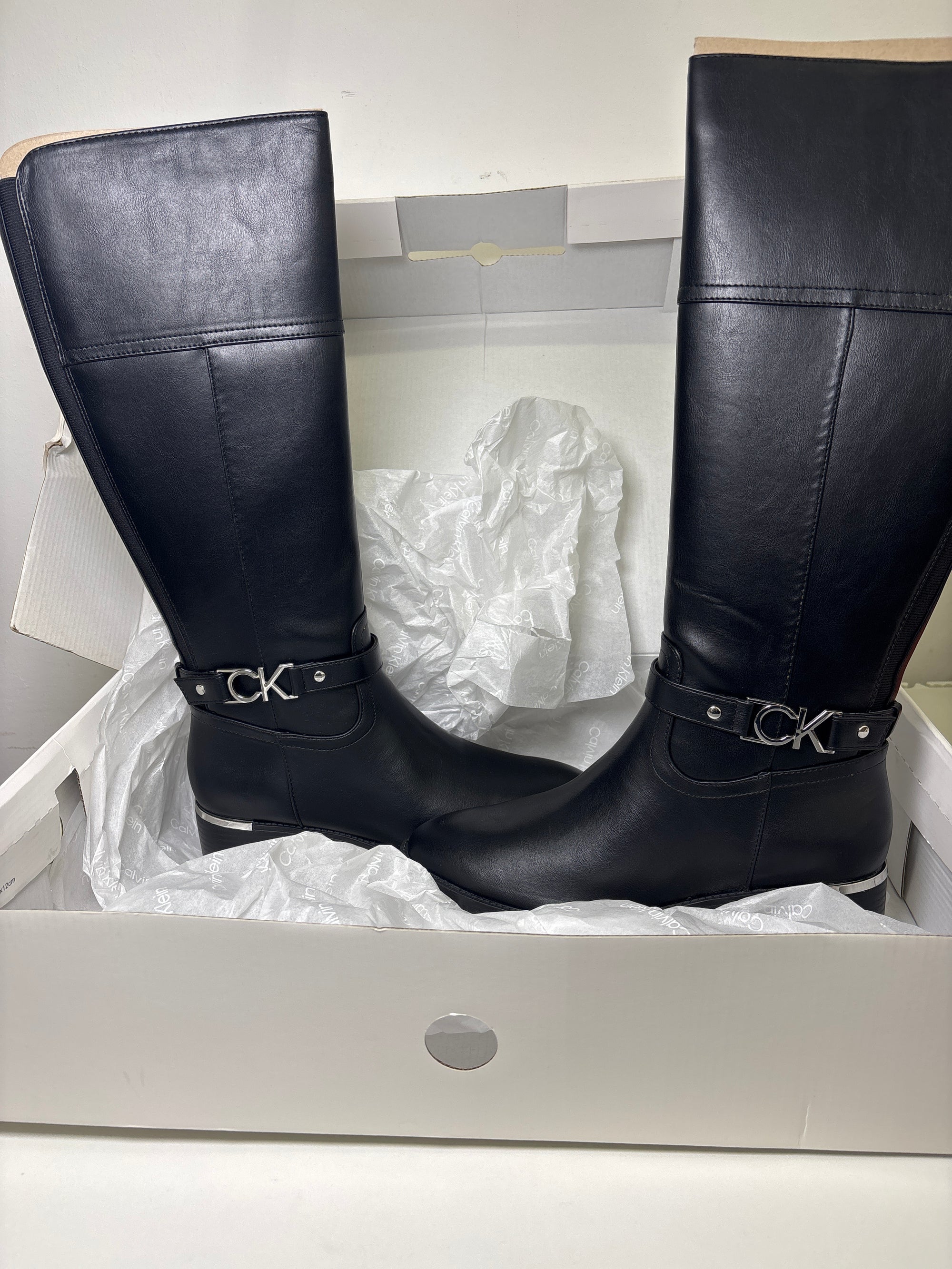 Calvin Klein Daphny Womens Size 9m
