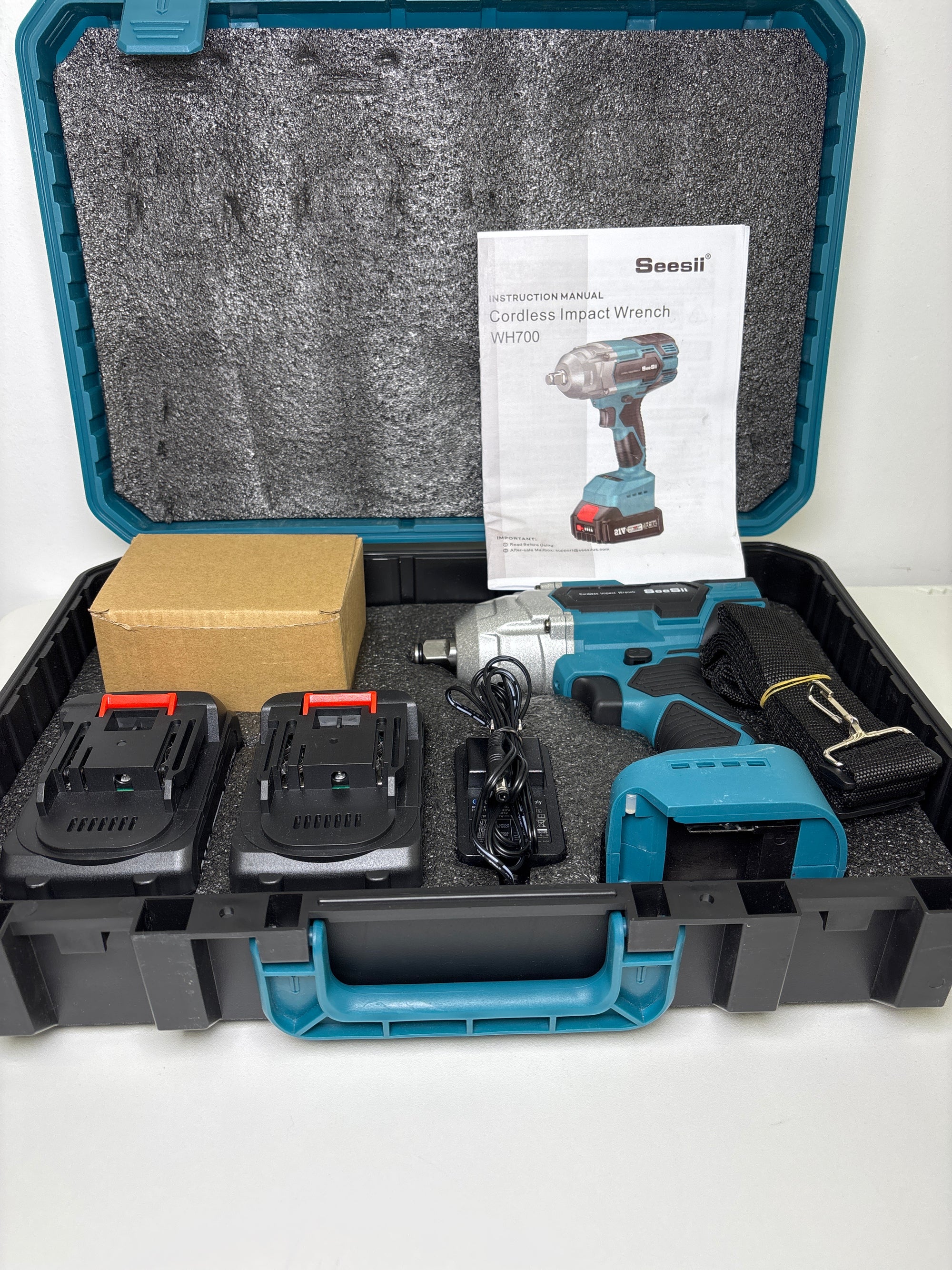 Seesii Cordless Impact Wrench 1/2 inch, High Torque 479 Ft-lbs(650Nm) Brushless Impact Gun,2500RPM w/2x4.0 Battery, 6 Sockets,8 Drill Bits, High Torque Power Impact Driver for Car Home,WH700