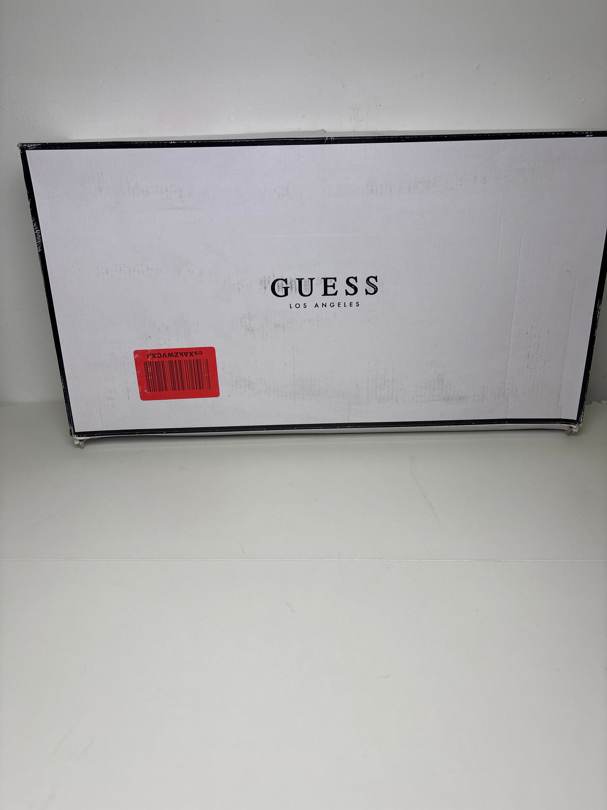 GUESS Geima Womens size 6m