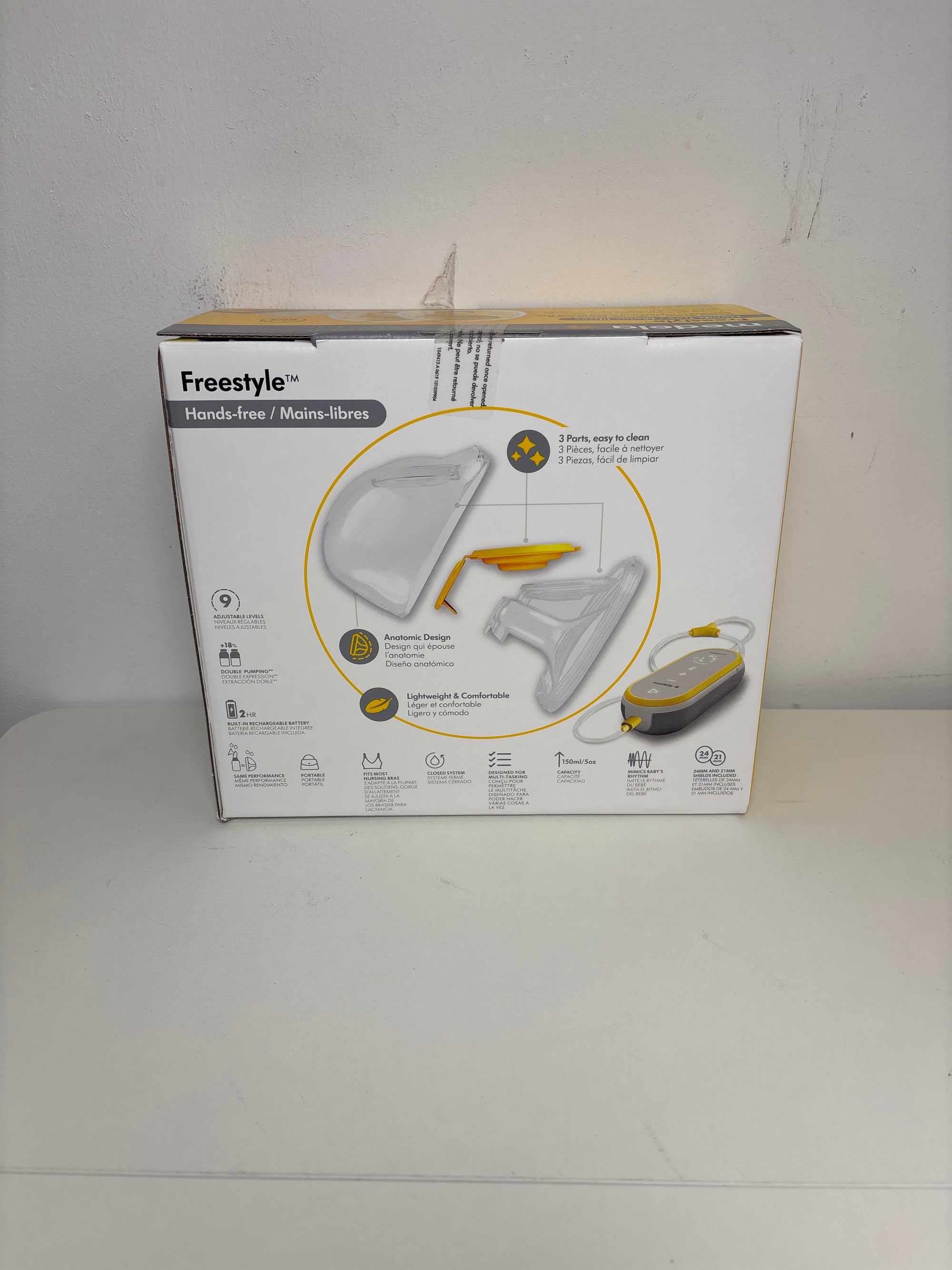 Medela Freestyle Hands-Free Double Electric Breast Pump with Wearable Cups, App Connectivity, Portable Design