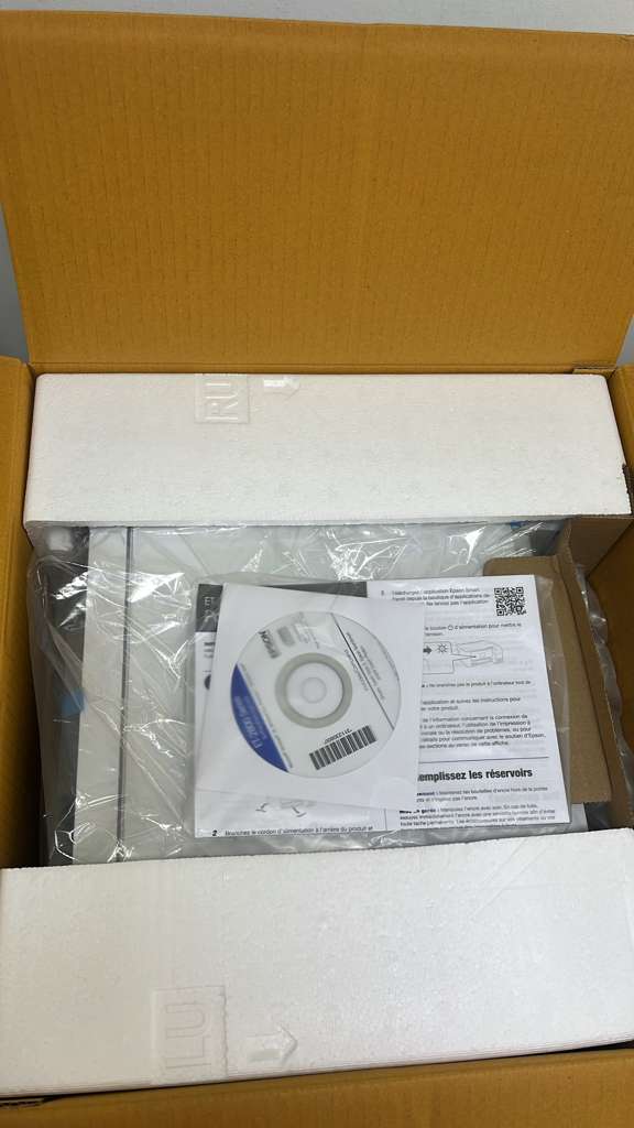 Epson EcoTank ET-2800 Wireless All-in-One Printer Like New